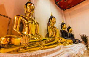 สถานที่ขอหวย วัดพระนอนจักรสีห์วรวิหาร 2566