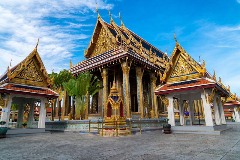 สถานที่ขอหวย วัดพระแก้ว 2567